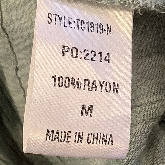 GGO Womens Green Sleeveless Dress Size Medium Lightweight Comfortable Boho - Picture 5 of 6